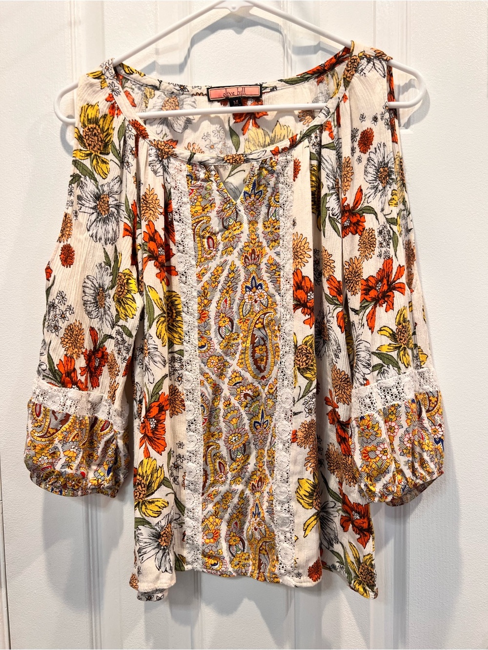Olive Hill Cold Shoulder Floral Paisley Lace Trim Blouse Top Medium